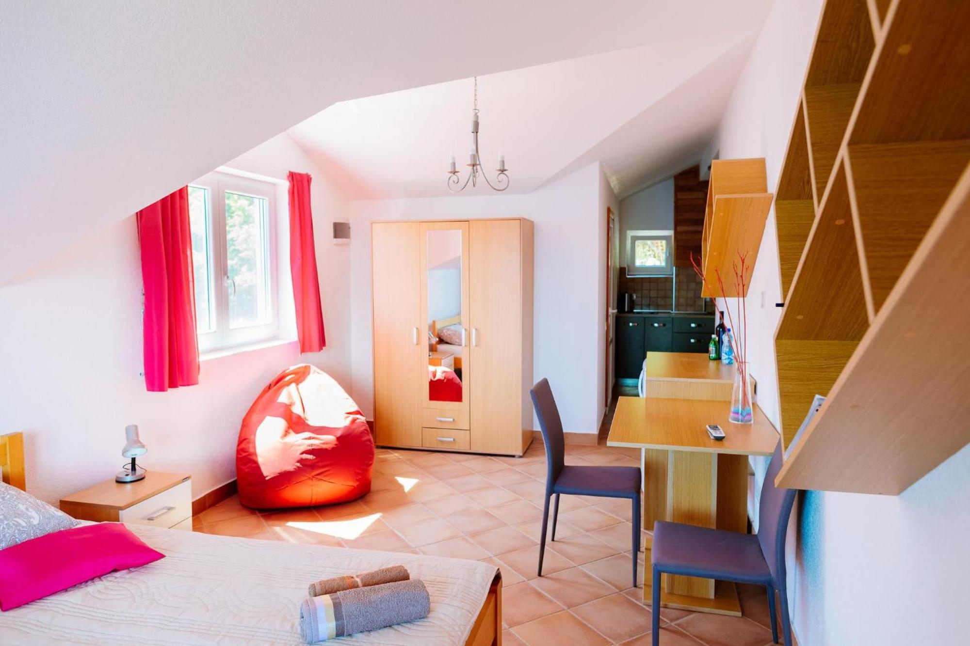 Odessa Mama Apartment Bijela Cameră foto