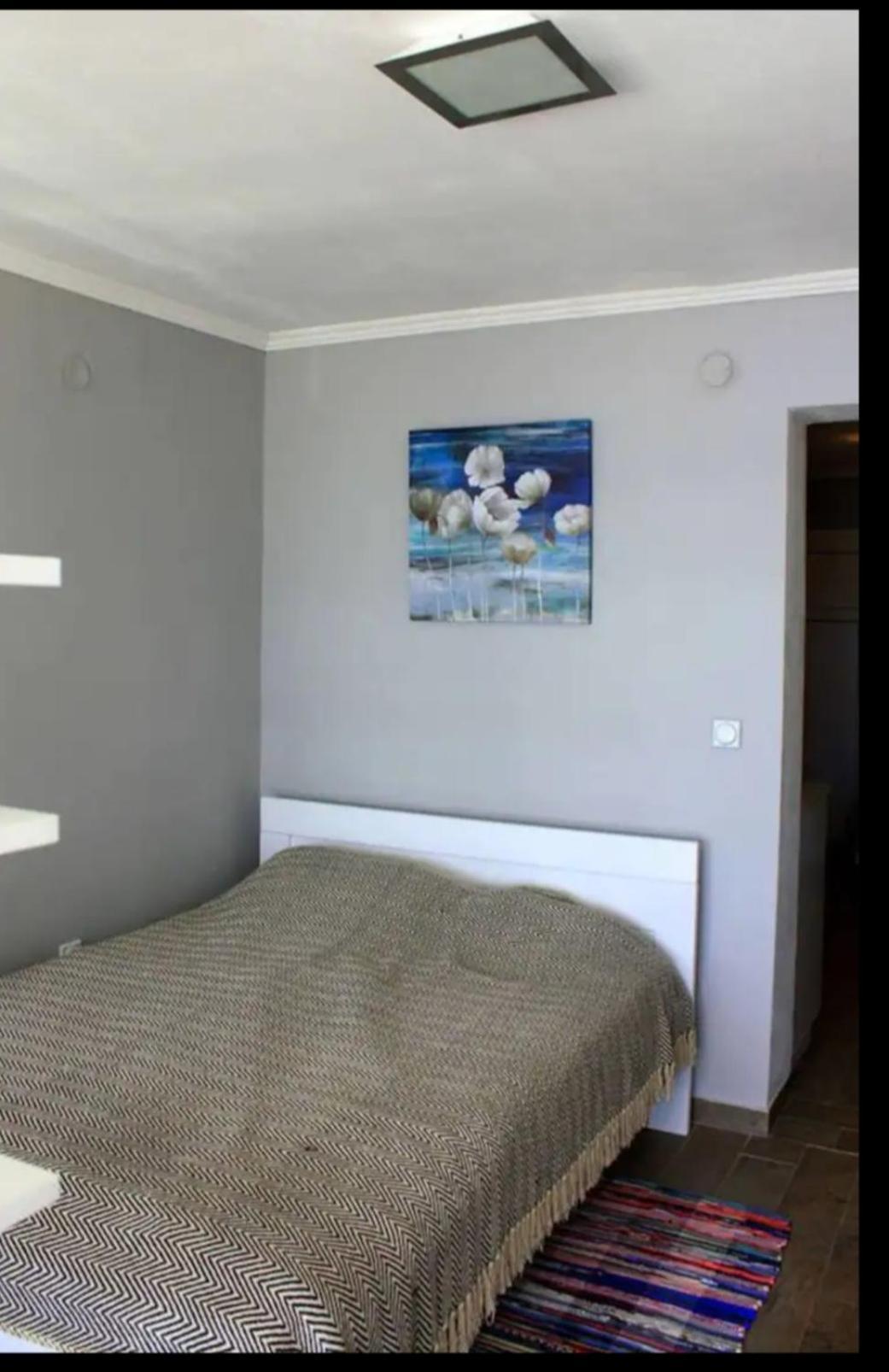 Odessa Mama Apartment Bijela Exterior foto